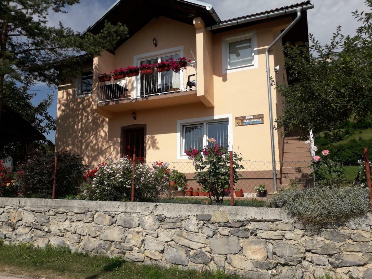 Guest House Sobic Sipovo Bagian luar foto